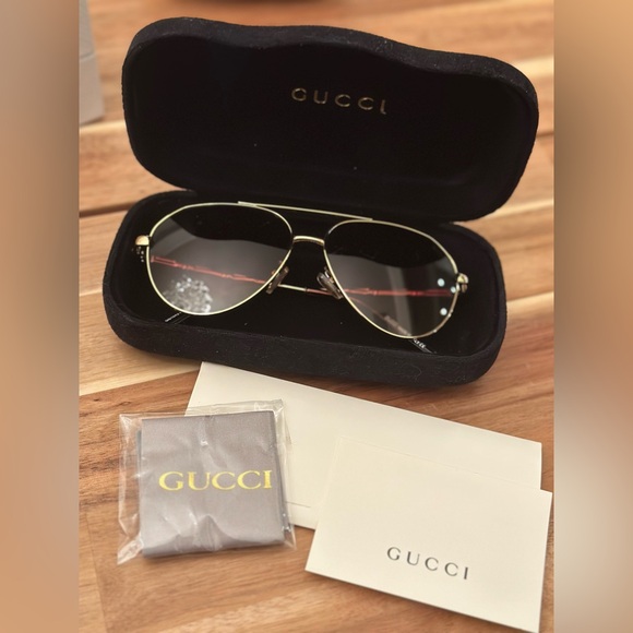 Gucci Sunglasses - Picture 2 of 7